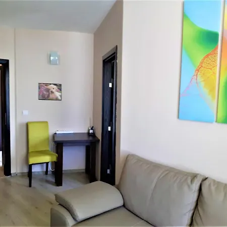 Atlantis Apartament Burgas
